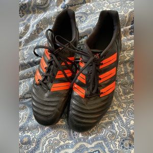 Men’s size 10 adidas cleats